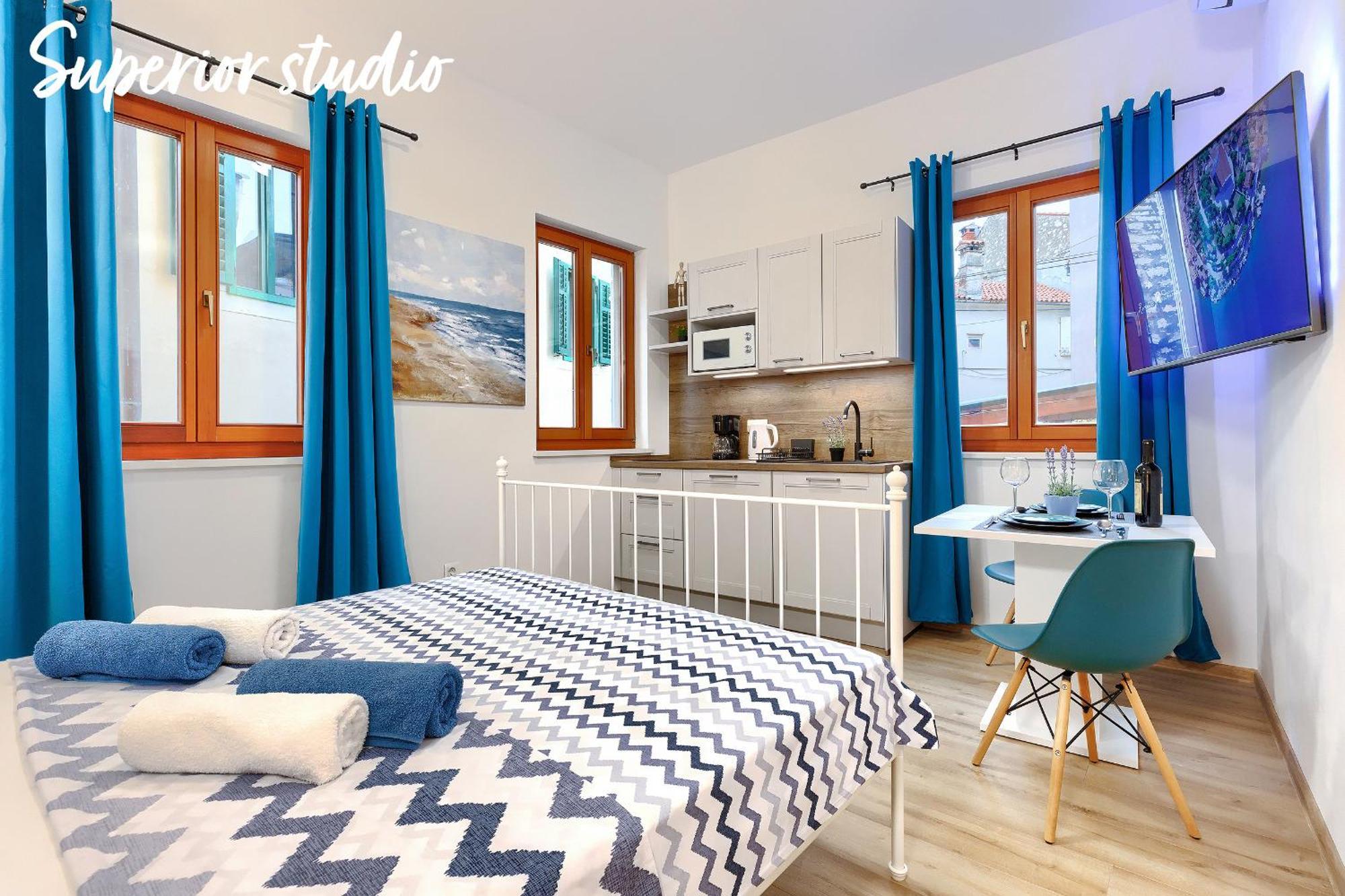 Studios Notte Sul Porto Ровинь Экстерьер фото