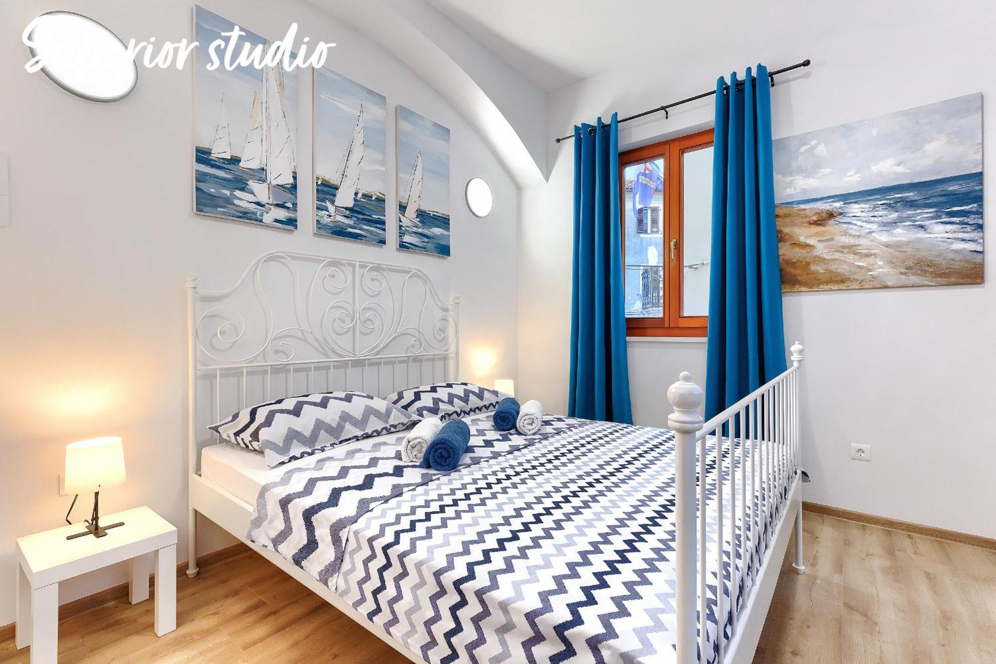 Studios Notte Sul Porto Ровинь Экстерьер фото